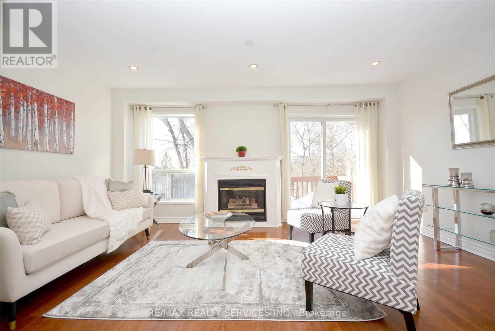 22 Berkindale Court, Brampton, Ontario  L6Y 5G1 - Photo 13 - W12526580