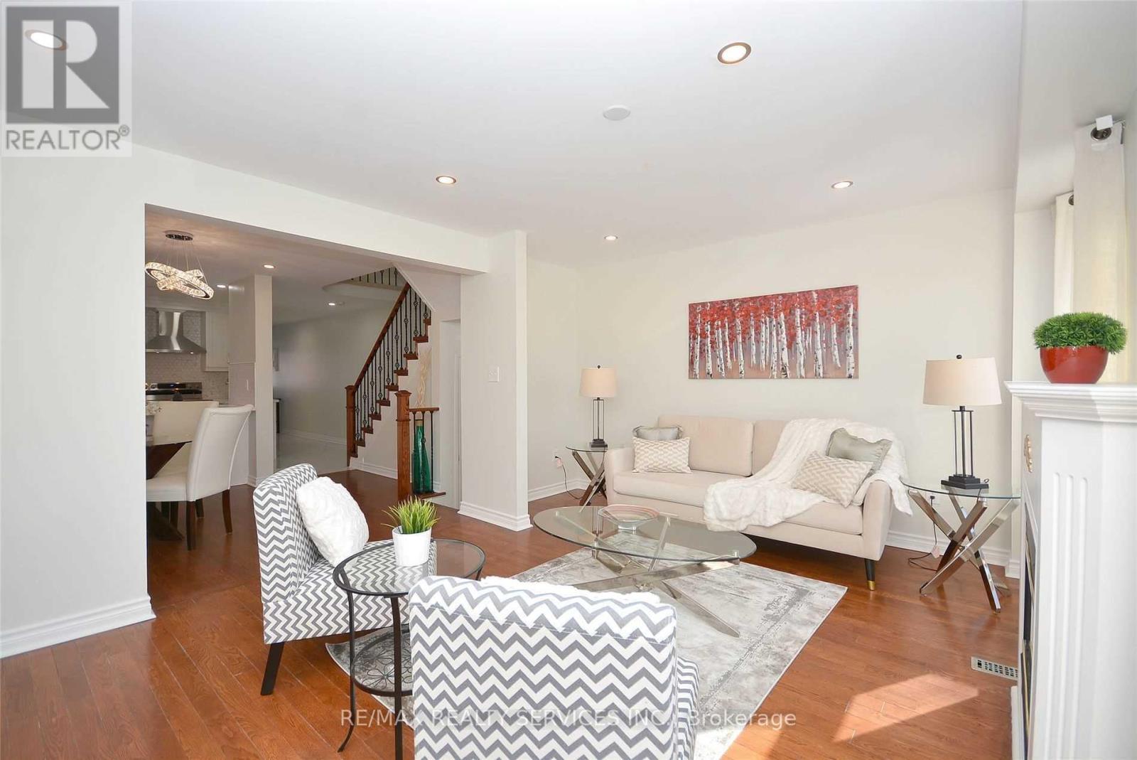 22 Berkindale Court, Brampton, Ontario  L6Y 5G1 - Photo 18 - W12526580