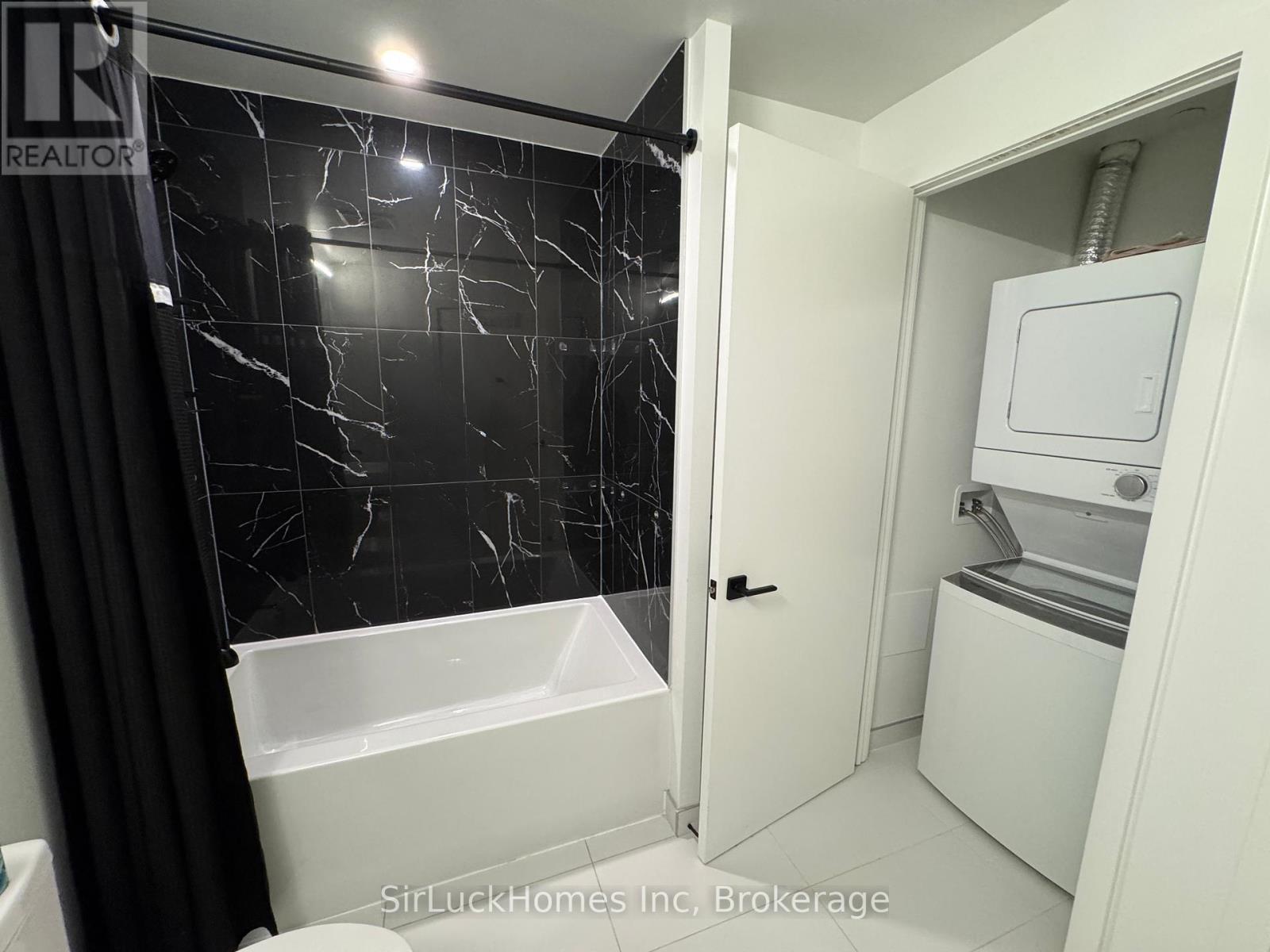 805 - 1285 Dupont Street, Toronto, Ontario  M6H 0E3 - Photo 6 - W12526604