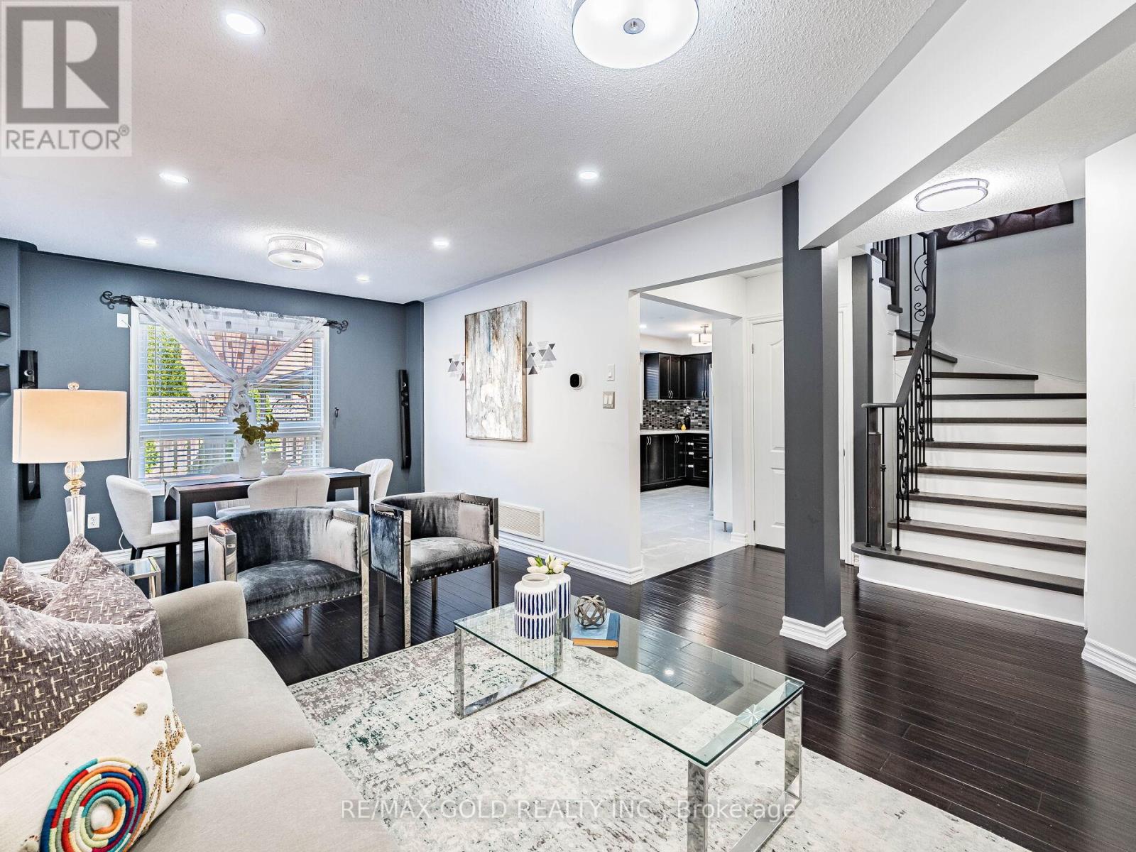 43 Sunnyview Road, Brampton, Ontario  L7A 3E4 - Photo 10 - W12526610