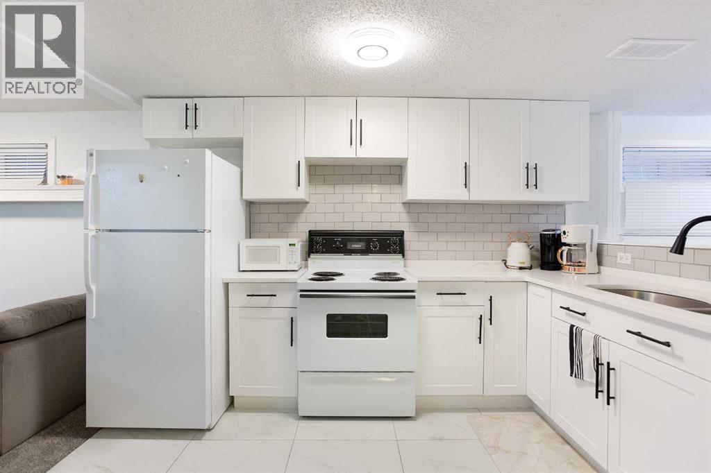 1522 35 Street Se, Calgary, Alberta  T2A 1B3 - Photo 12 - A2257595