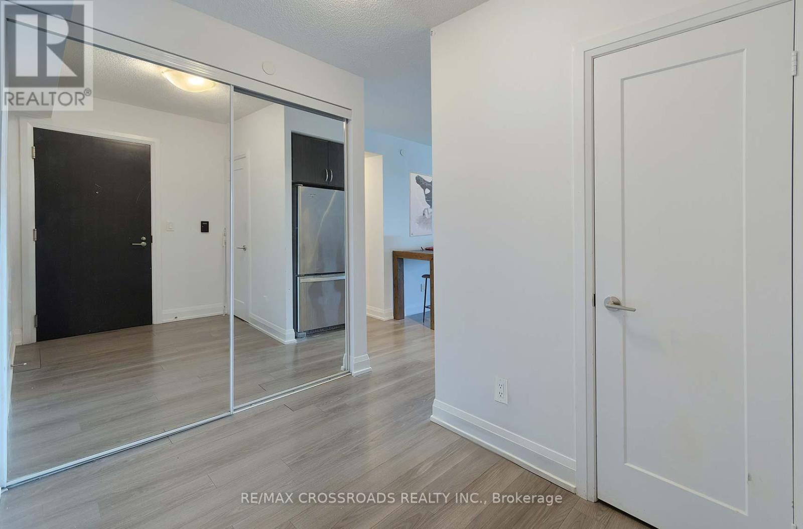 601 - 18 Graydon Hall Drive, Toronto, Ontario M3A 0A4 - Photo 8 - C12509054