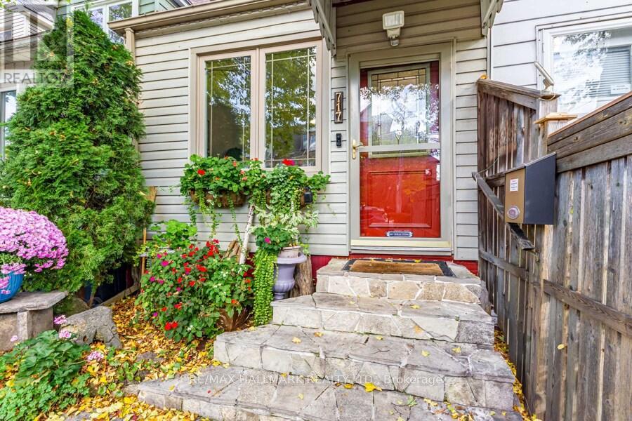 717 RHODES AVENUE, toronto (greenwood-coxwell), Ontario