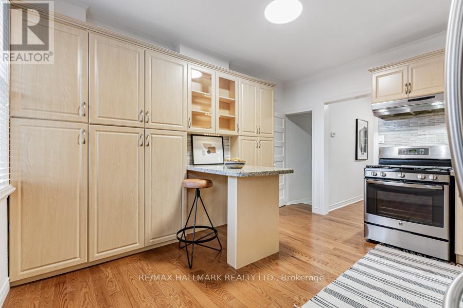 717 Rhodes Avenue, Toronto (Greenwood-Coxwell), Ontario  M4J 4X5 - Photo 17 - E12514940