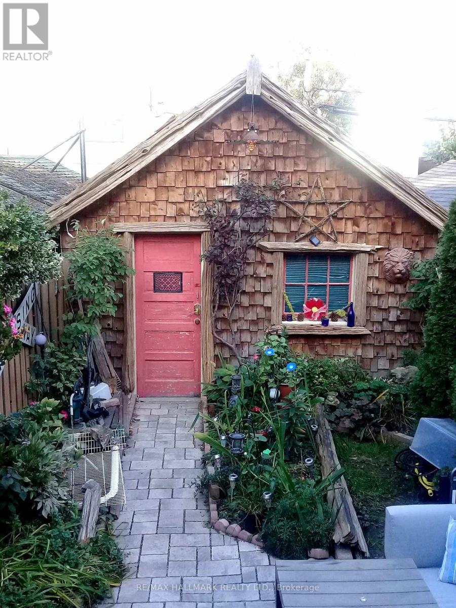 717 Rhodes Avenue, Toronto (Greenwood-Coxwell), Ontario  M4J 4X5 - Photo 46 - E12514940