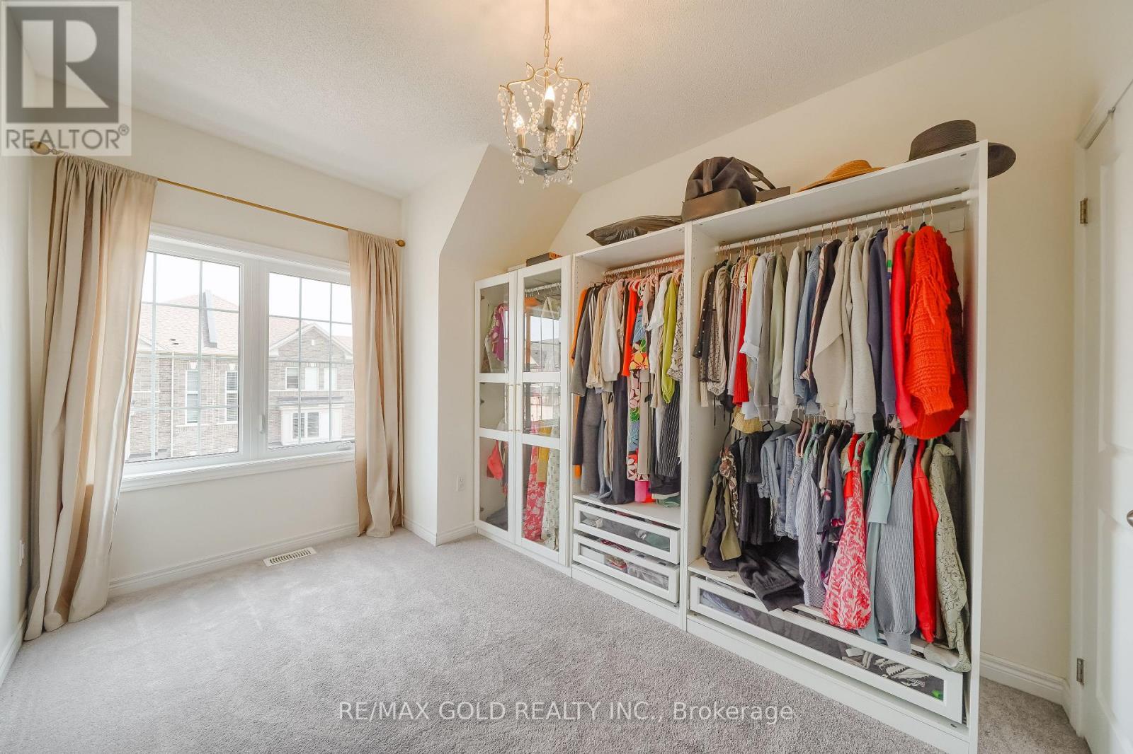 124 Fruitvale Circle, Brampton, Ontario  L7A 5C1 - Photo 36 - W12525810