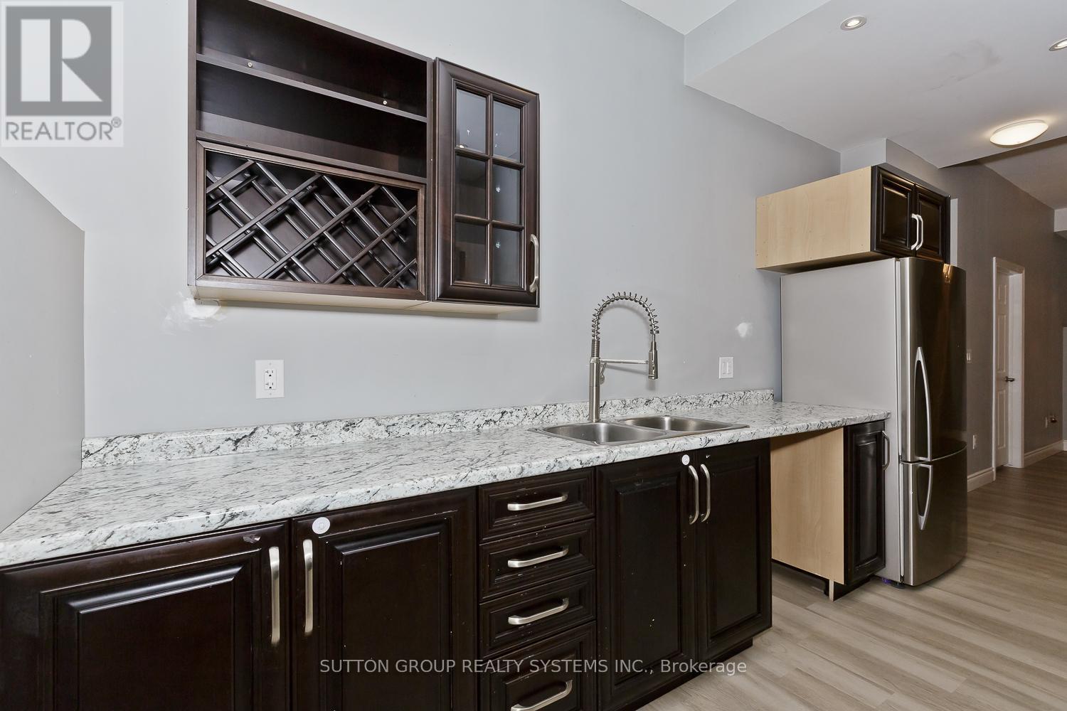 200 Regatta Drive, Welland, Ontario  L3B 6E8 - Photo 29 - X12526560