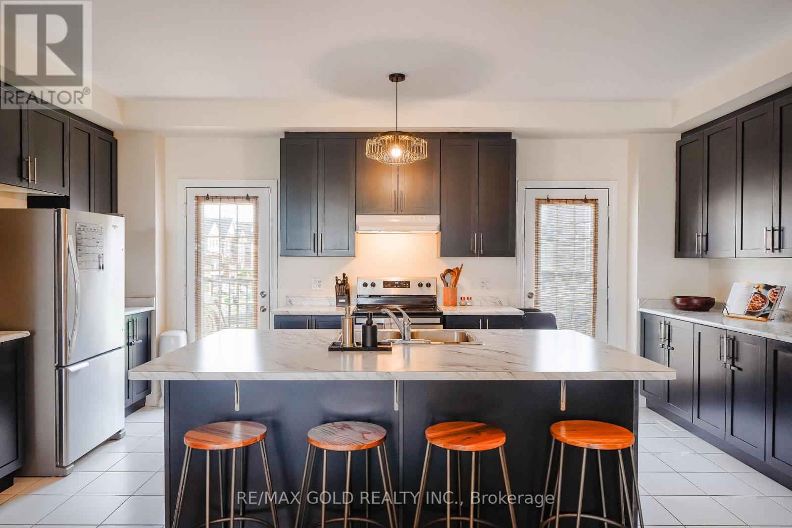 124 Fruitvale Circle, Brampton, Ontario  L7A 5C1 - Photo 15 - W12525810