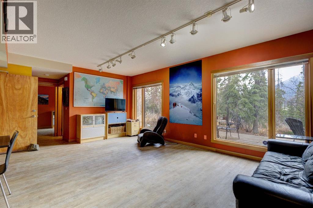 207 Miskow Close, Canmore, Alberta  T1W 3G7 - Photo 26 - A2214778