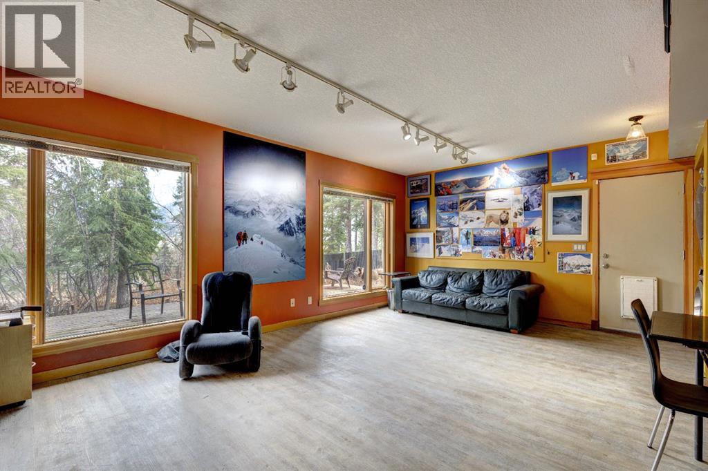 207 Miskow Close, Canmore, Alberta  T1W 3G7 - Photo 24 - A2214778