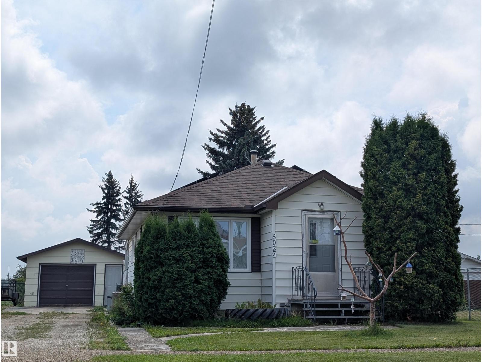 5027 49 AV, Vilna, Alberta