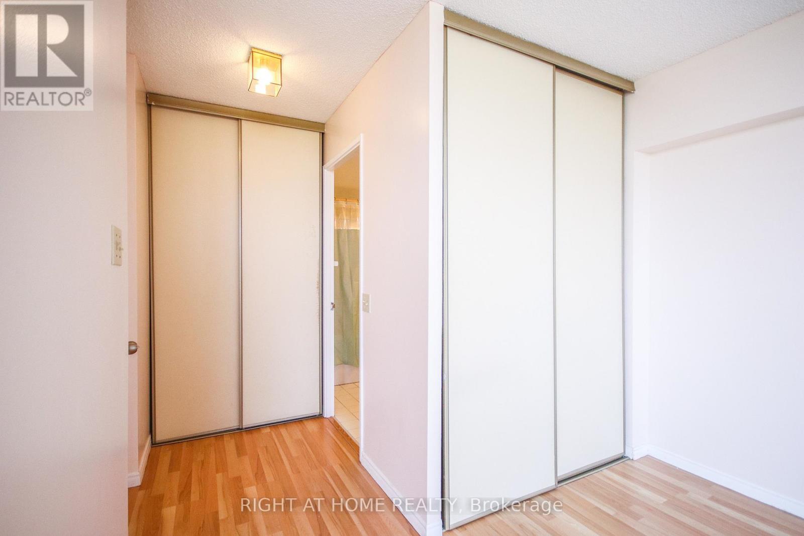 1610 - 7 Bishop Avenue, Toronto, Ontario  M2M 4J4 - Photo 21 - C12526636