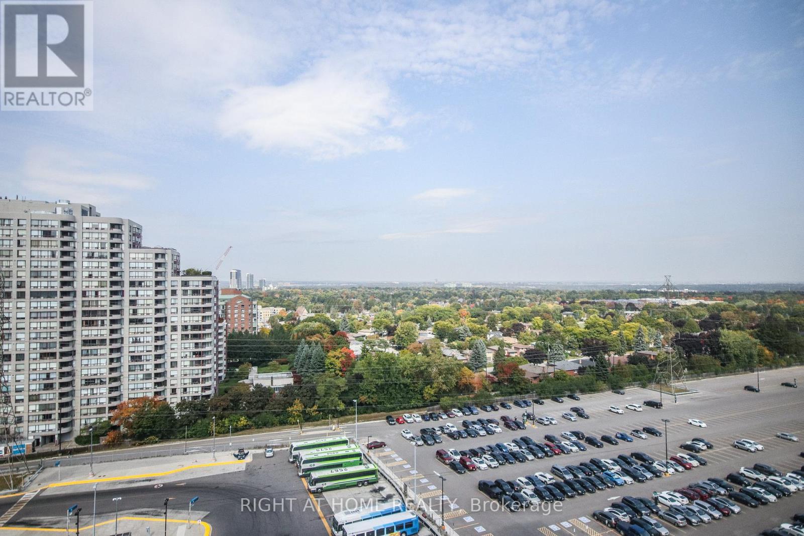 1610 - 7 Bishop Avenue, Toronto, Ontario  M2M 4J4 - Photo 28 - C12526636