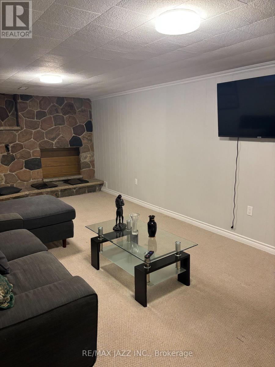 362 Elmridge Street, Oshawa, Ontario  L1H 6R7 - Photo 3 - E12503674