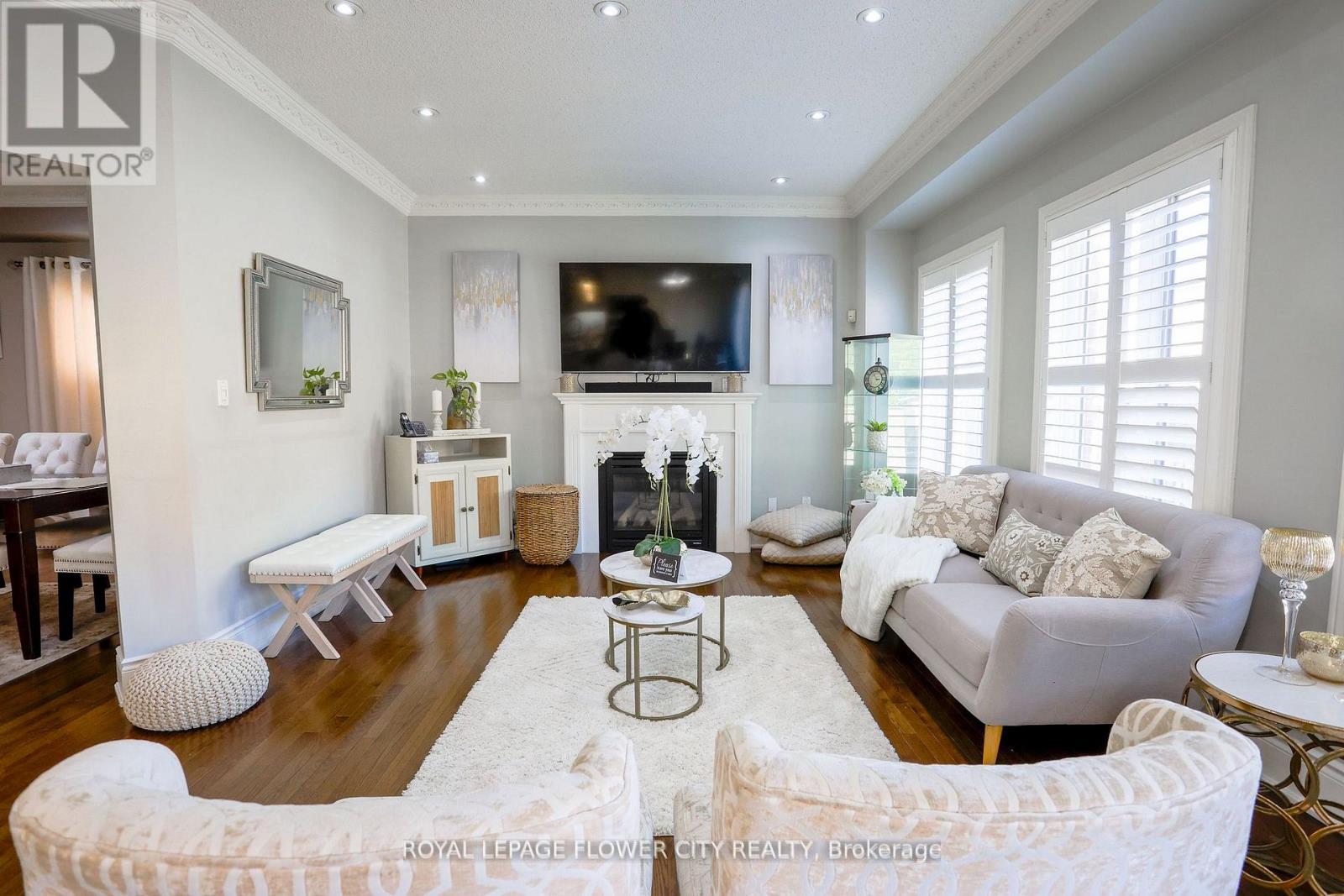 19 Teal Crest Circle, Brampton, Ontario  L6X 2Z6 - Photo 11 - W12491168