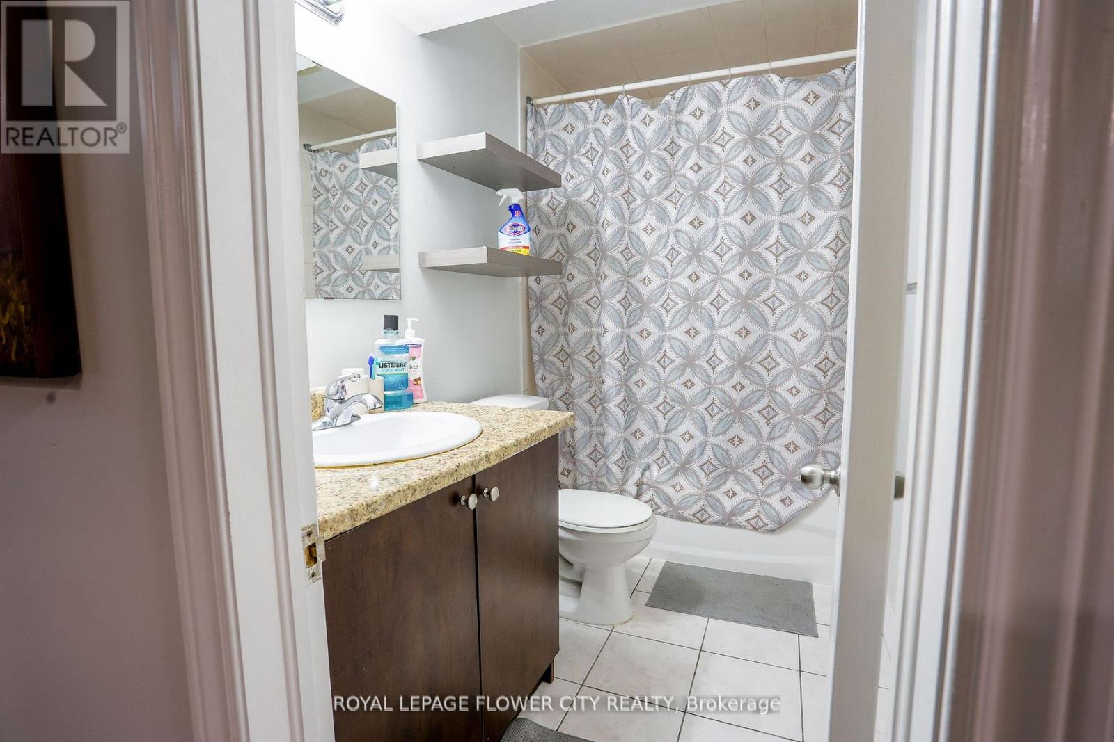 19 Teal Crest Circle, Brampton, Ontario  L6X 2Z6 - Photo 34 - W12491168