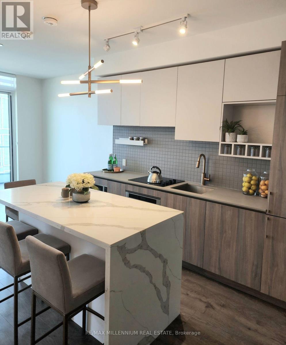 3503 - 950 PORTAGE PARKWAY, Vaughan, Ontario