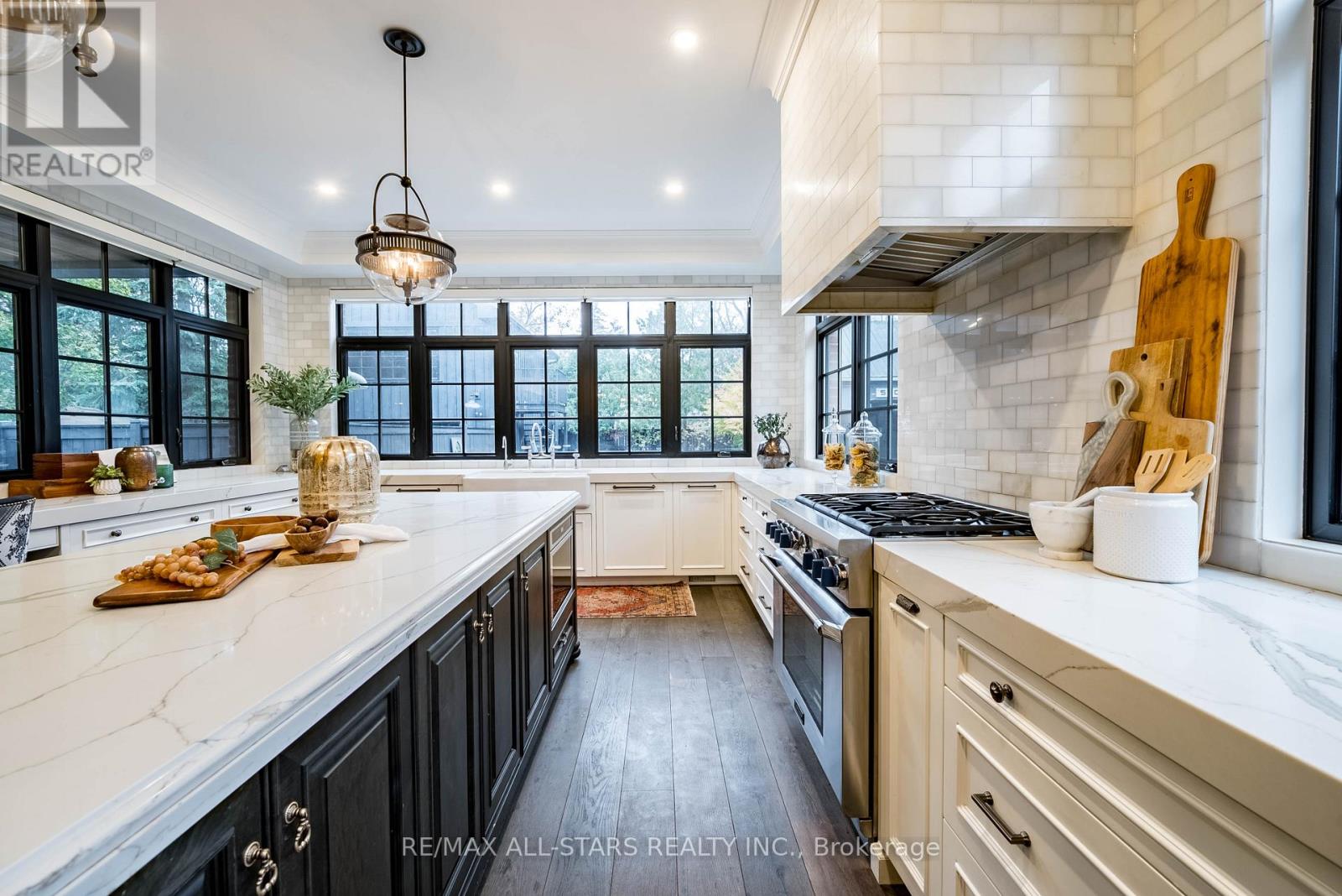 191 Rupert Avenue, Whitchurch-Stouffville, Ontario  L4A 1B6 - Photo 10 - N12526638