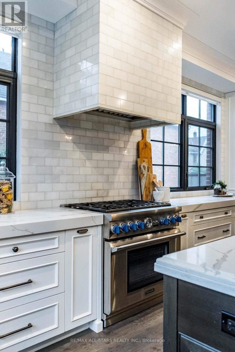 191 Rupert Avenue, Whitchurch-Stouffville, Ontario  L4A 1B6 - Photo 13 - N12526638