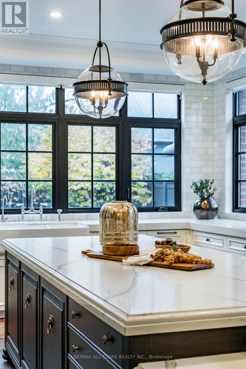 191 Rupert Avenue, Whitchurch-Stouffville, Ontario  L4A 1B6 - Photo 14 - N12526638