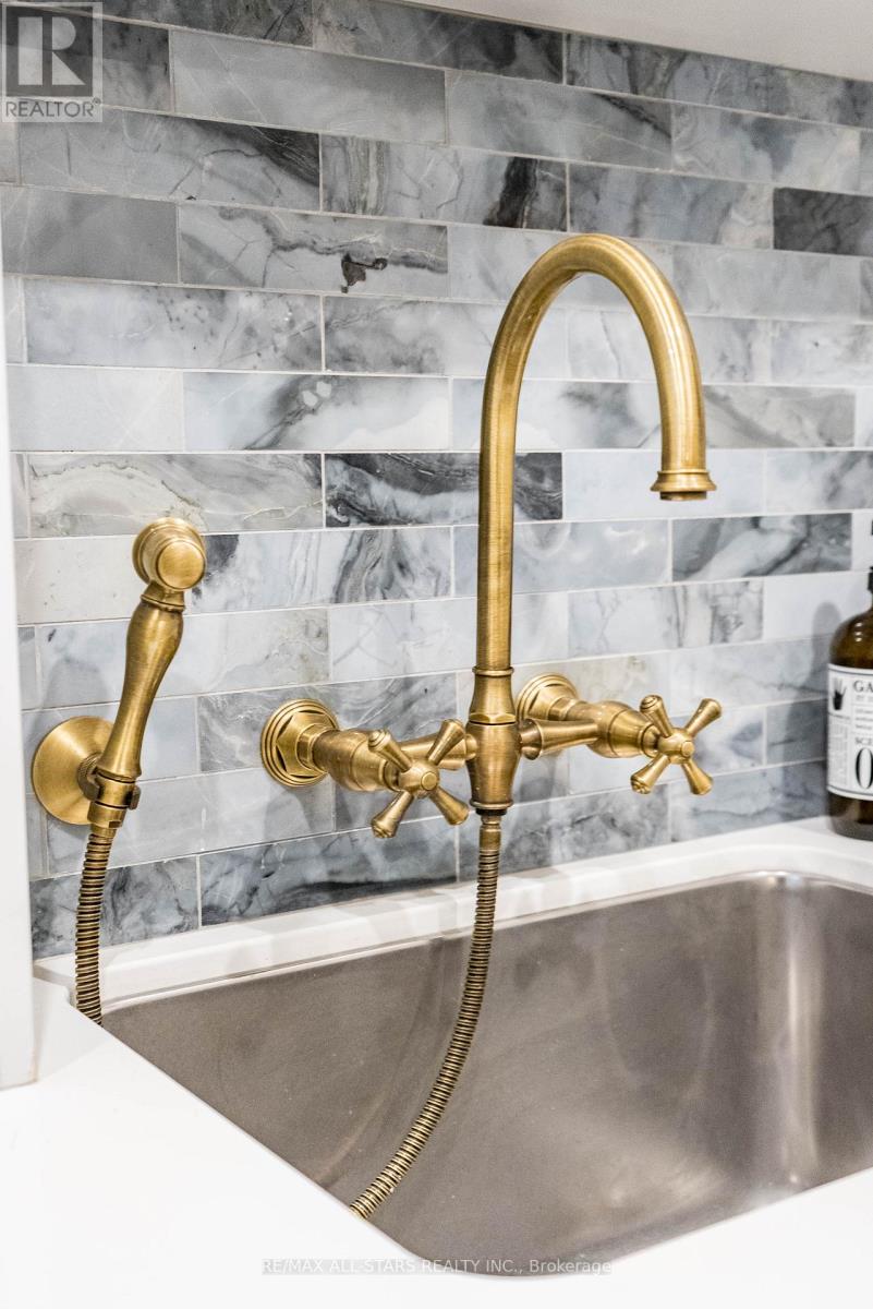 191 Rupert Avenue, Whitchurch-Stouffville, Ontario  L4A 1B6 - Photo 19 - N12526638