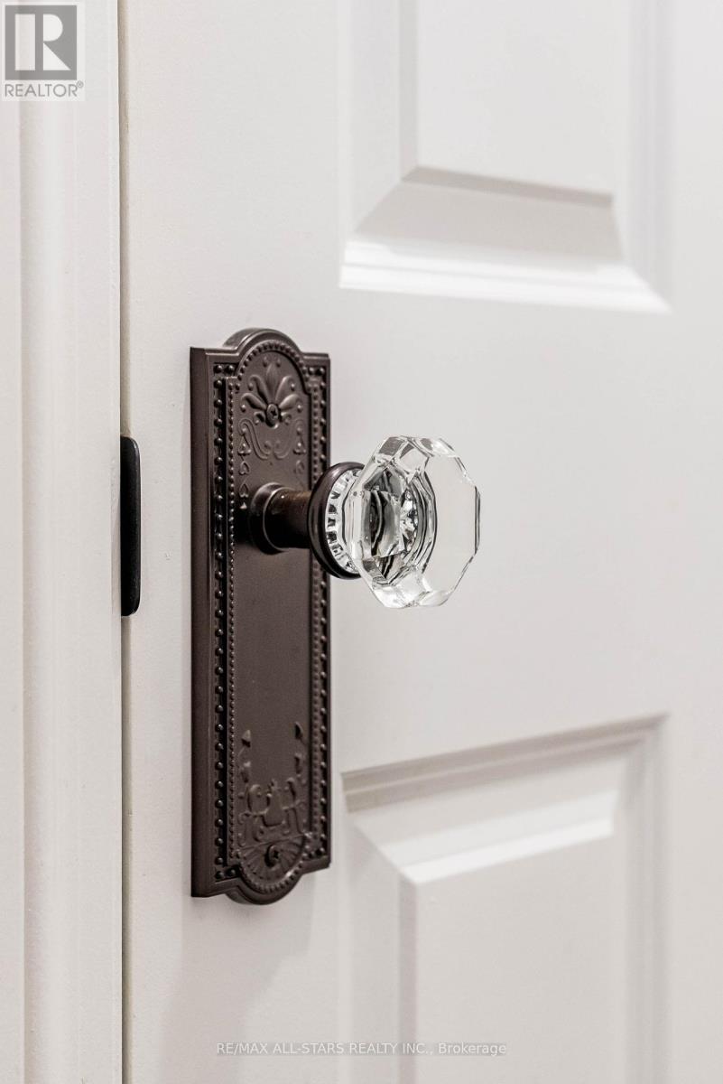 191 Rupert Avenue, Whitchurch-Stouffville, Ontario  L4A 1B6 - Photo 7 - N12526638