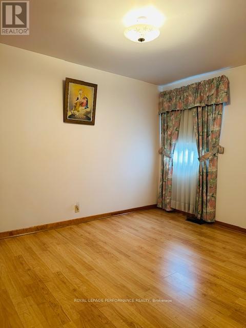 604 Eleventh Street E, Cornwall, Ontario K6H 2Z6 - Photo 15 - X12521534