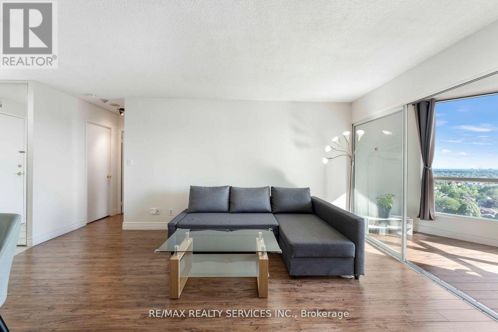 1202 - 145 Hillcrest Avenue, Mississauga, Ontario  L5B 3Z1 - Photo 21 - W12526618