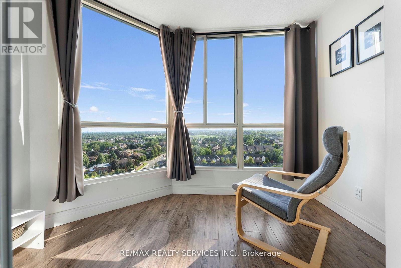 1202 - 145 Hillcrest Avenue, Mississauga, Ontario  L5B 3Z1 - Photo 22 - W12526618