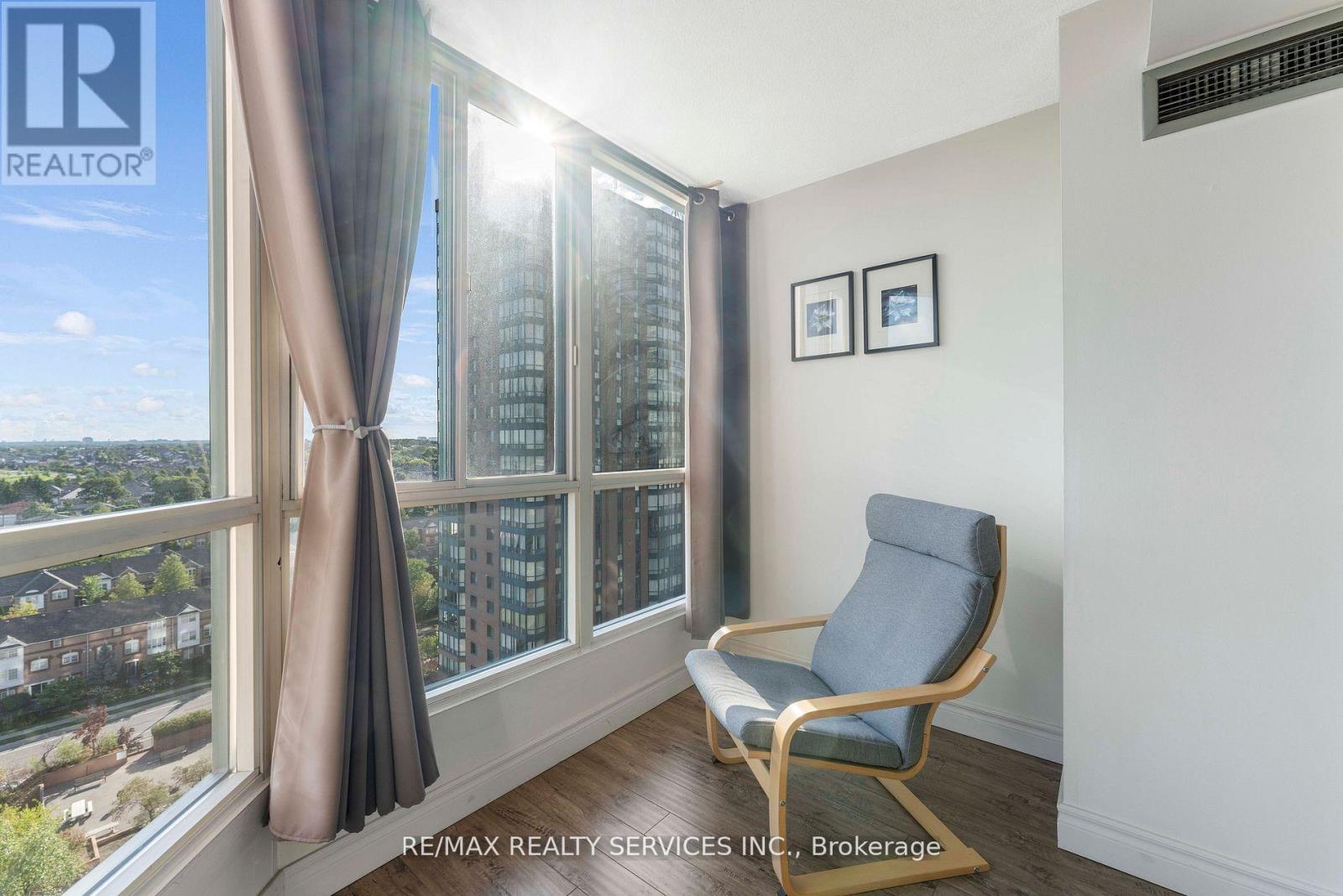 1202 - 145 Hillcrest Avenue, Mississauga, Ontario  L5B 3Z1 - Photo 23 - W12526618