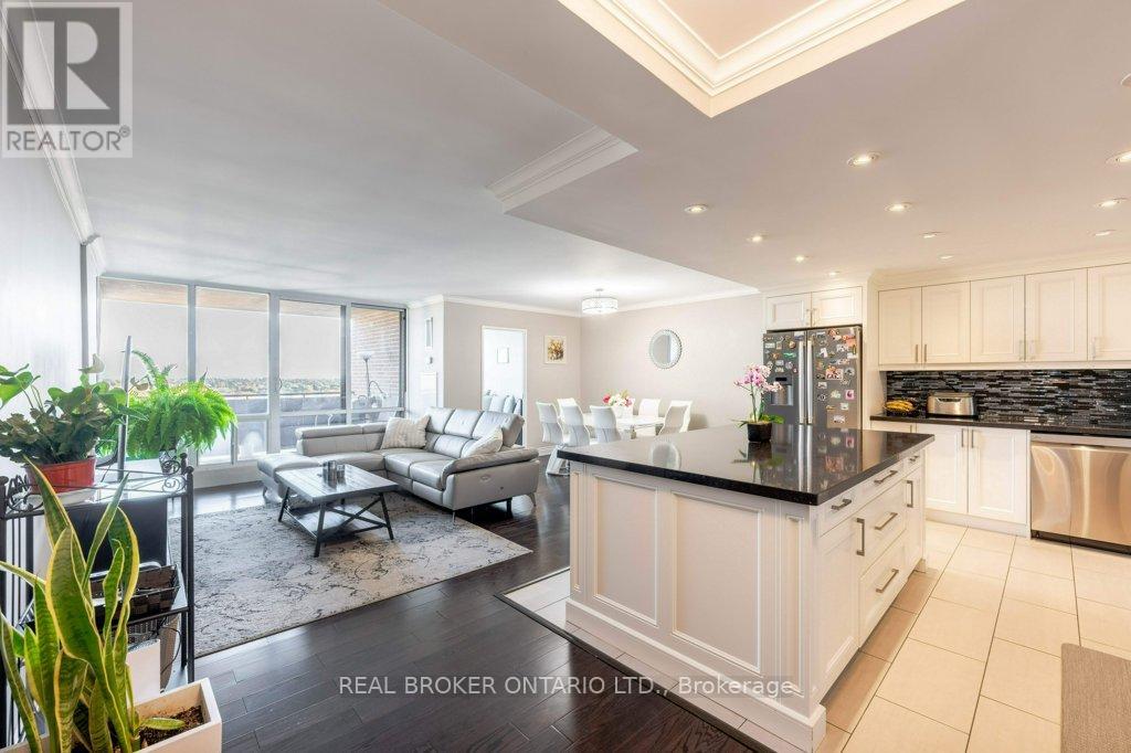 1612 - 716 The West Mall Drive, Toronto, Ontario  M9C 4X6 - Photo 15 - W12526626