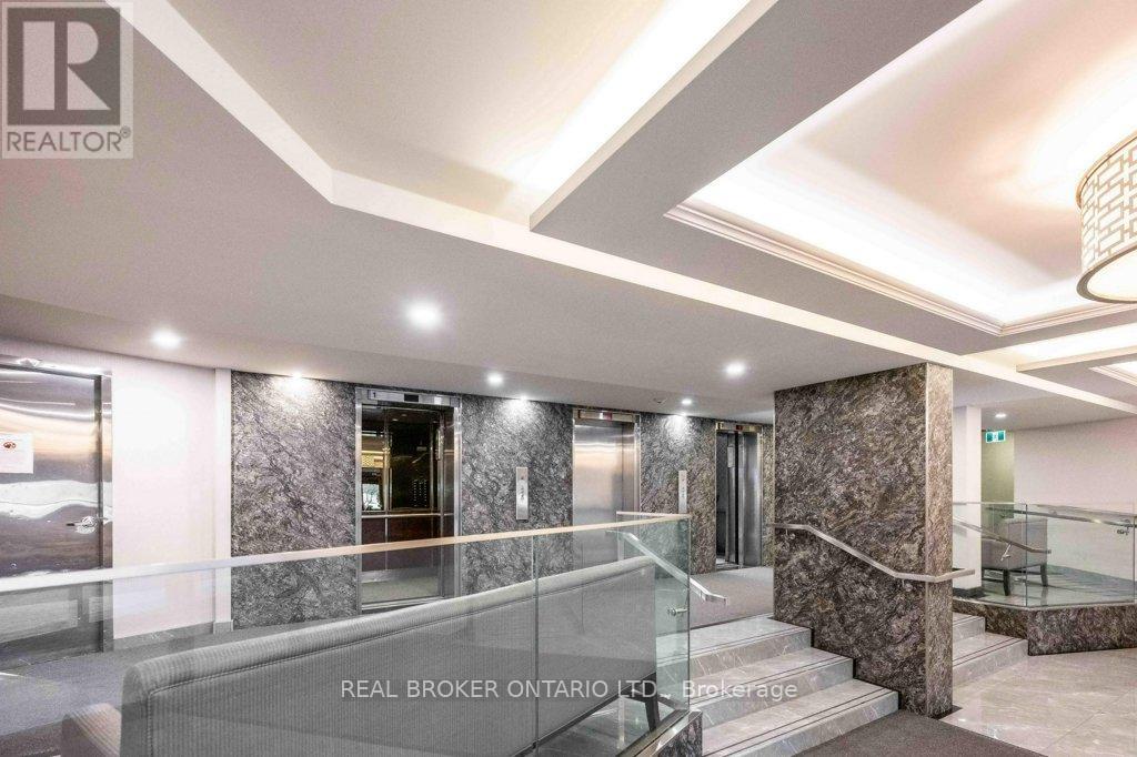 1612 - 716 The West Mall Drive, Toronto, Ontario  M9C 4X6 - Photo 2 - W12526626