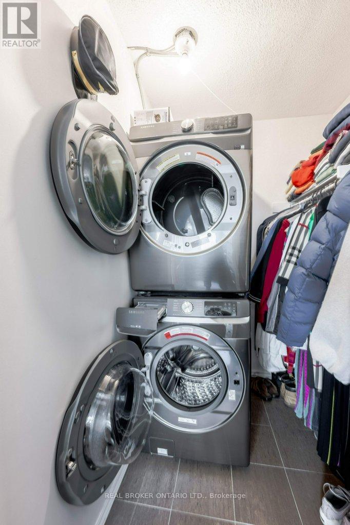 1612 - 716 The West Mall Drive, Toronto, Ontario  M9C 4X6 - Photo 30 - W12526626