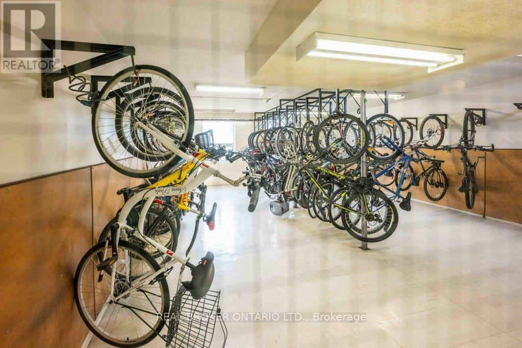 1612 - 716 The West Mall Drive, Toronto, Ontario  M9C 4X6 - Photo 44 - W12526626