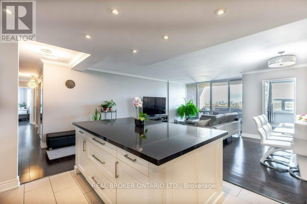 1612 - 716 The West Mall Drive, Toronto, Ontario  M9C 4X6 - Photo 9 - W12526626