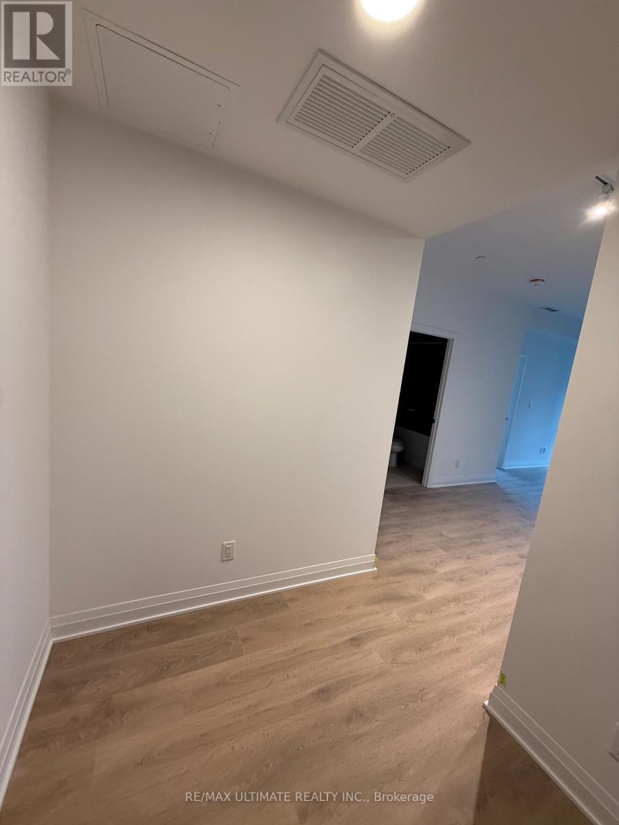 3007 - 4015 The Exchange, Mississauga, Ontario  L5B 1M7 - Photo 12 - W12526628