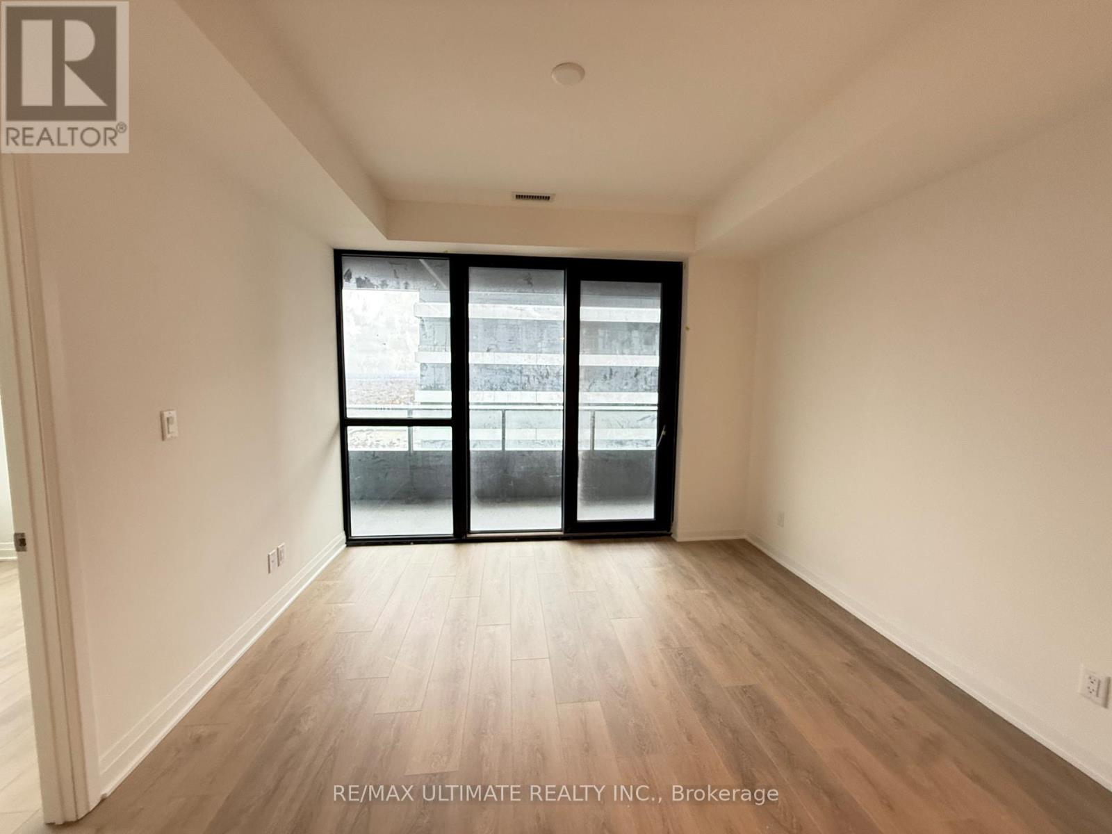 3007 - 4015 The Exchange, Mississauga, Ontario  L5B 1M7 - Photo 13 - W12526628