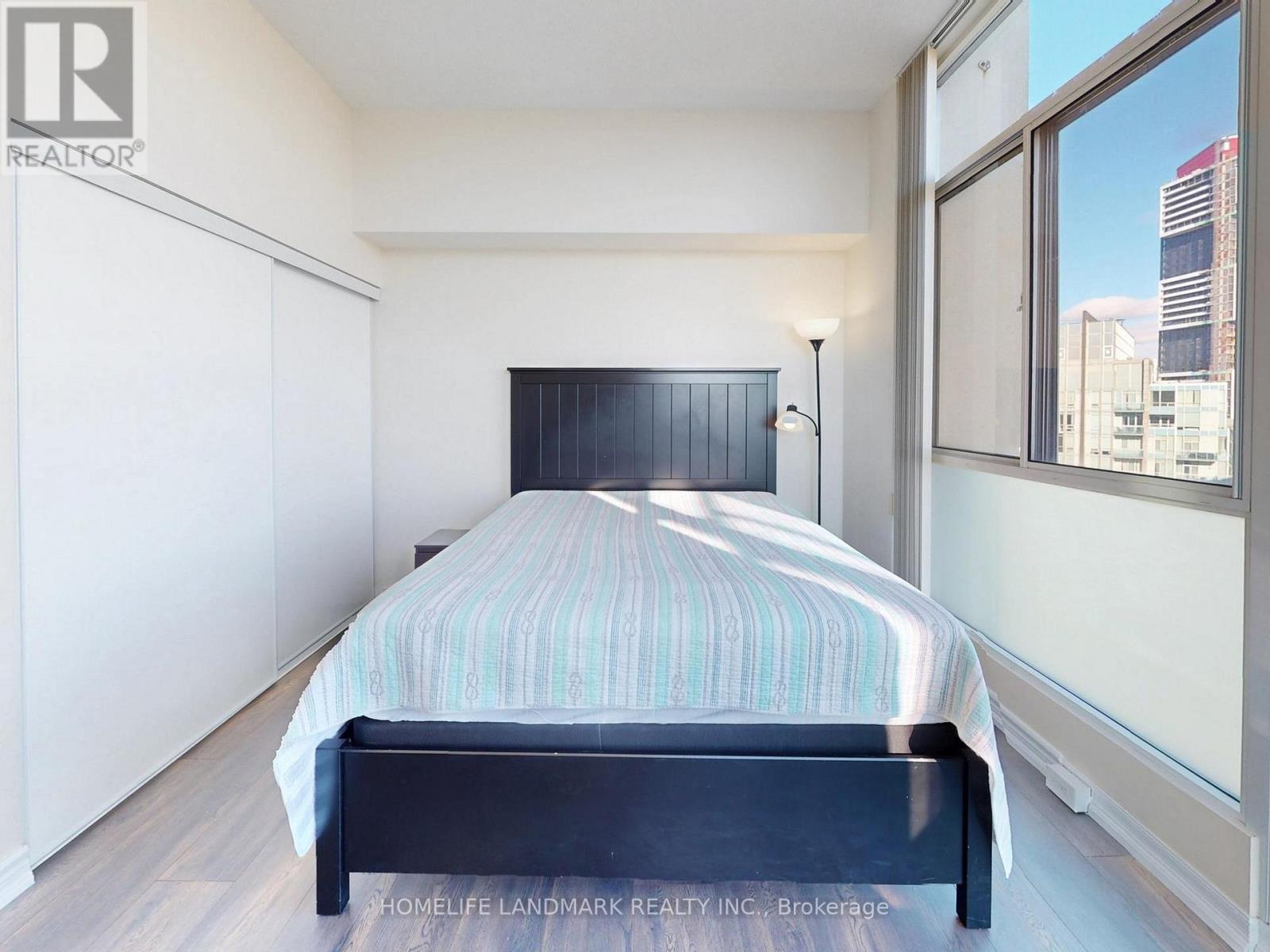 3506 - 225 Webb Drive, Mississauga, Ontario  L5B 4P2 - Photo 21 - W12526630