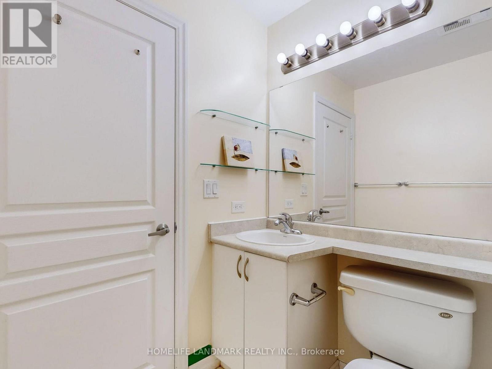 3506 - 225 Webb Drive, Mississauga, Ontario  L5B 4P2 - Photo 25 - W12526630