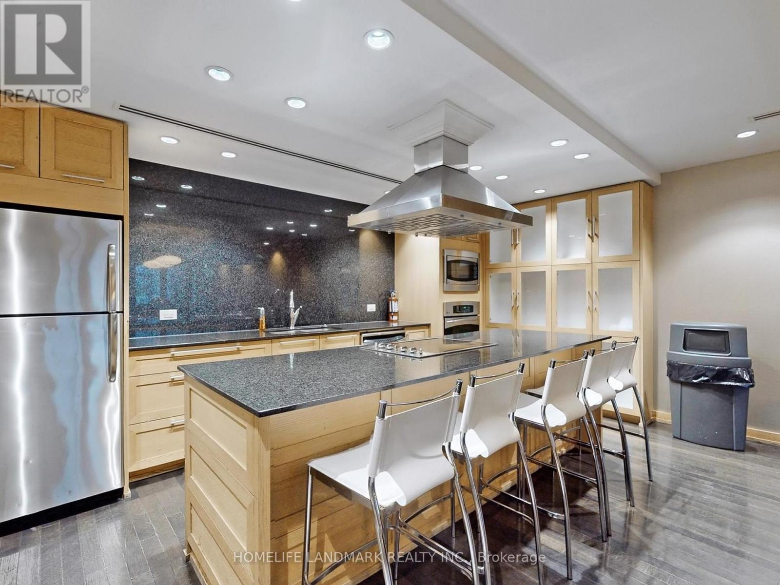 3506 - 225 Webb Drive, Mississauga, Ontario  L5B 4P2 - Photo 34 - W12526630