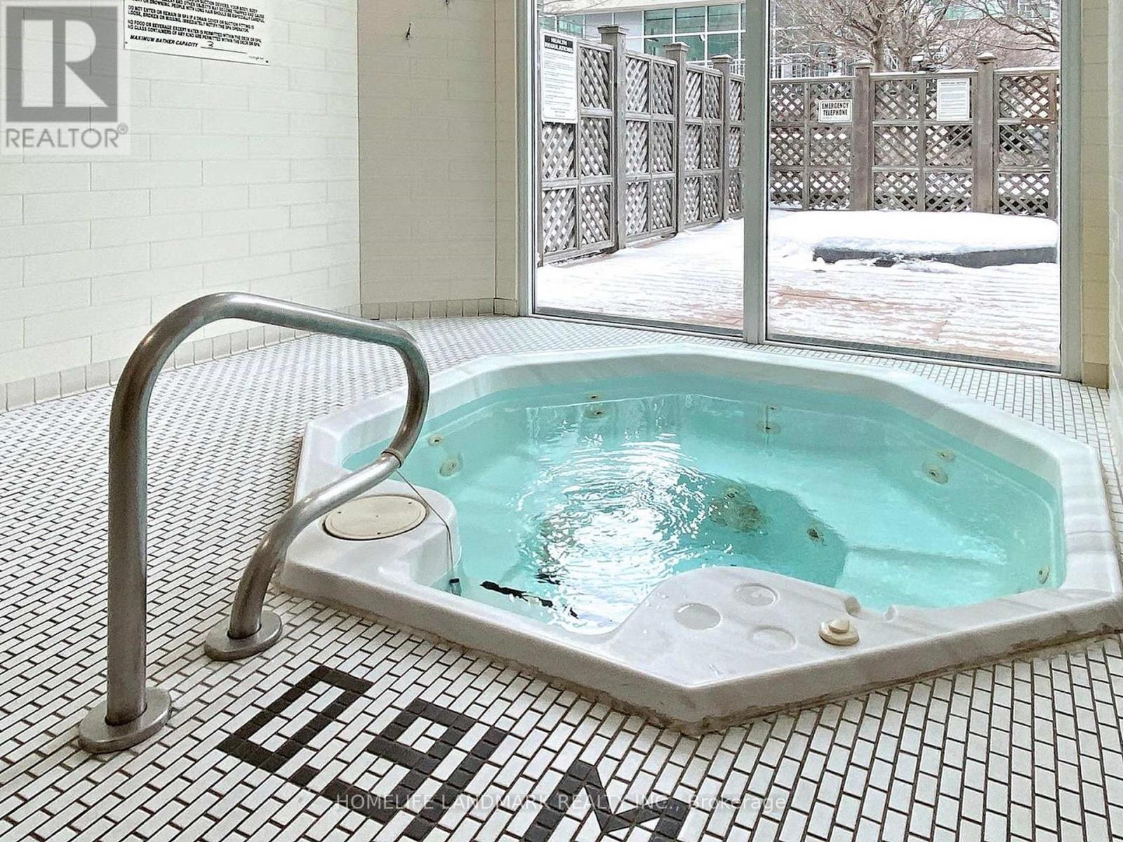 3506 - 225 Webb Drive, Mississauga, Ontario  L5B 4P2 - Photo 38 - W12526630