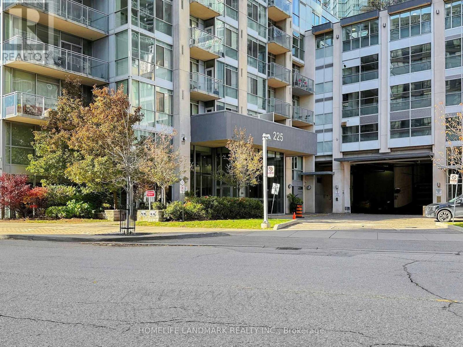 3506 - 225 Webb Drive, Mississauga, Ontario  L5B 4P2 - Photo 43 - W12526630