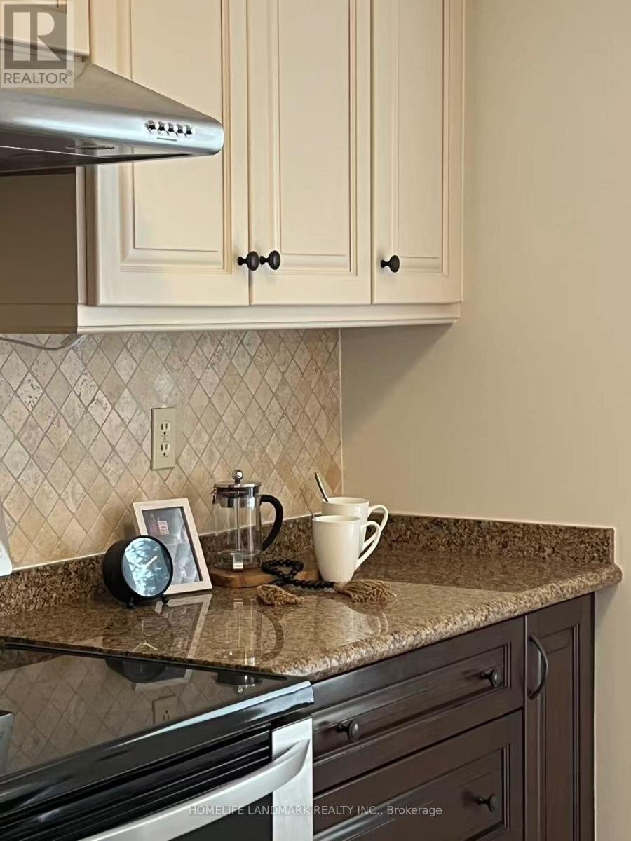 55 Quetico Drive, Richmond Hill, Ontario L4B 4J2 - Photo 17 - N12477066