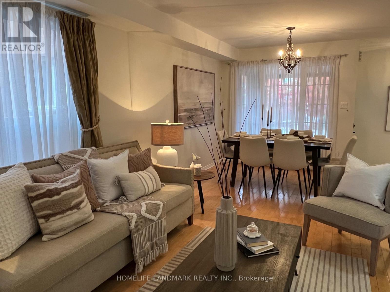 55 Quetico Drive, Richmond Hill, Ontario L4B 4J2 - Photo 6 - N12477066