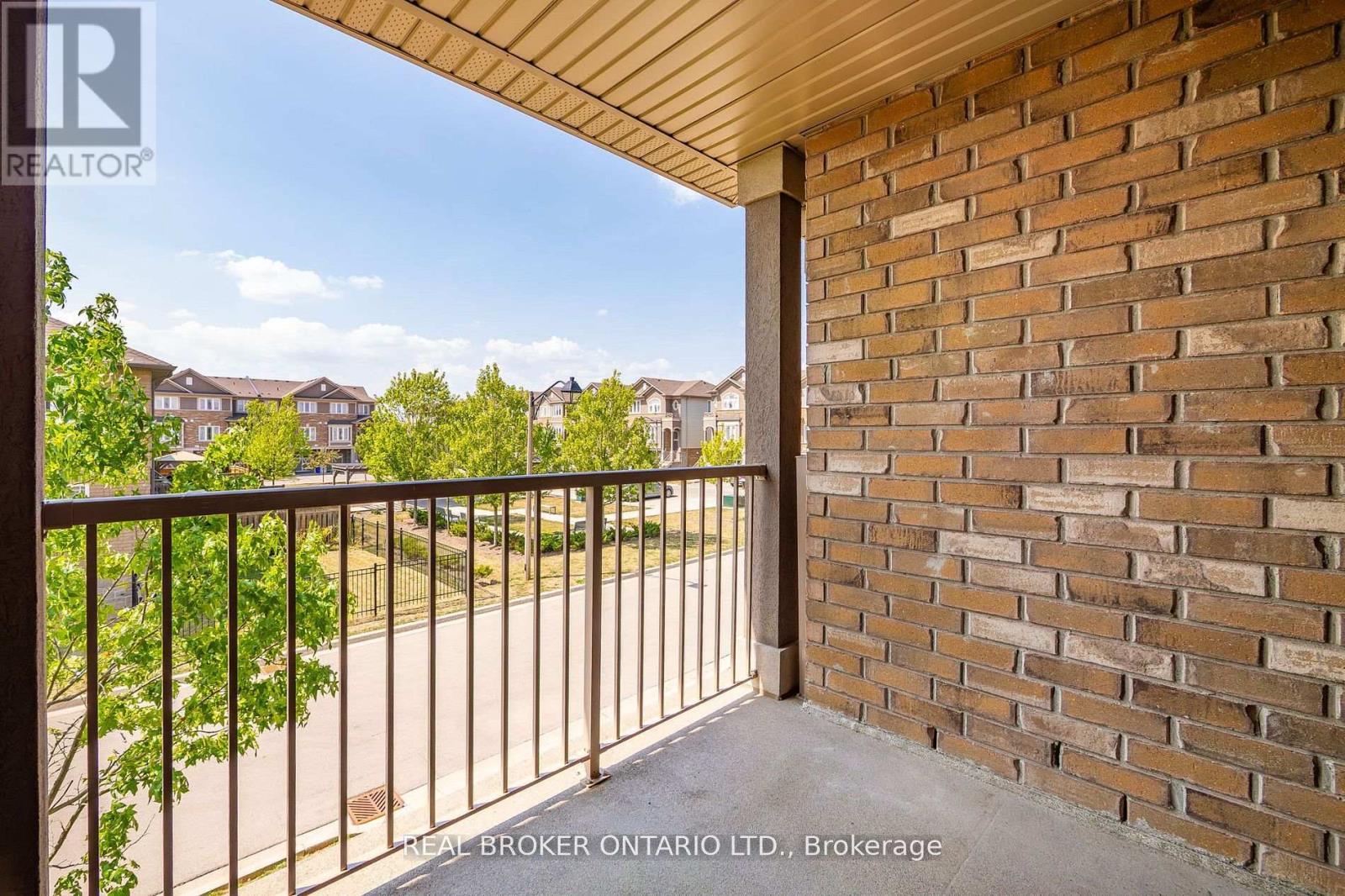 7 Ladybell Lane, Hamilton, Ontario L0R 1P0 - Photo 13 - X12472878