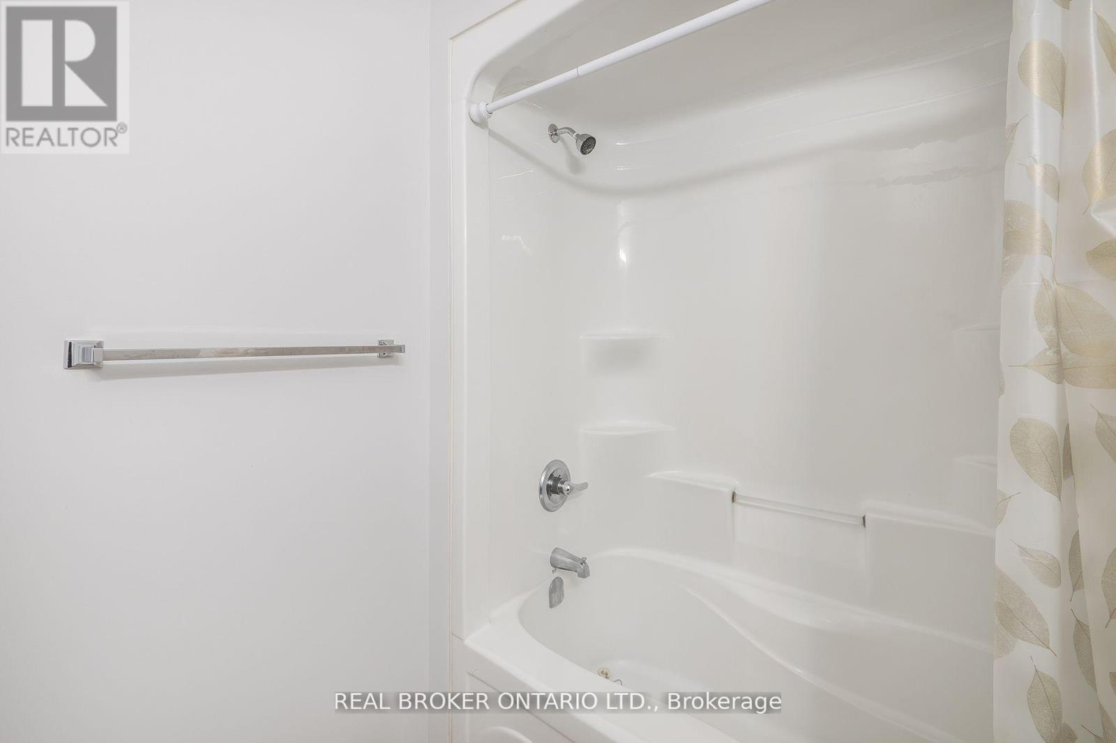 7 Ladybell Lane, Hamilton, Ontario L0R 1P0 - Photo 26 - X12472878