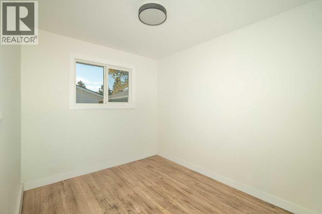 35 Cole Street, Red Deer, Alberta  T4P 2E5 - Photo 18 - A2261095