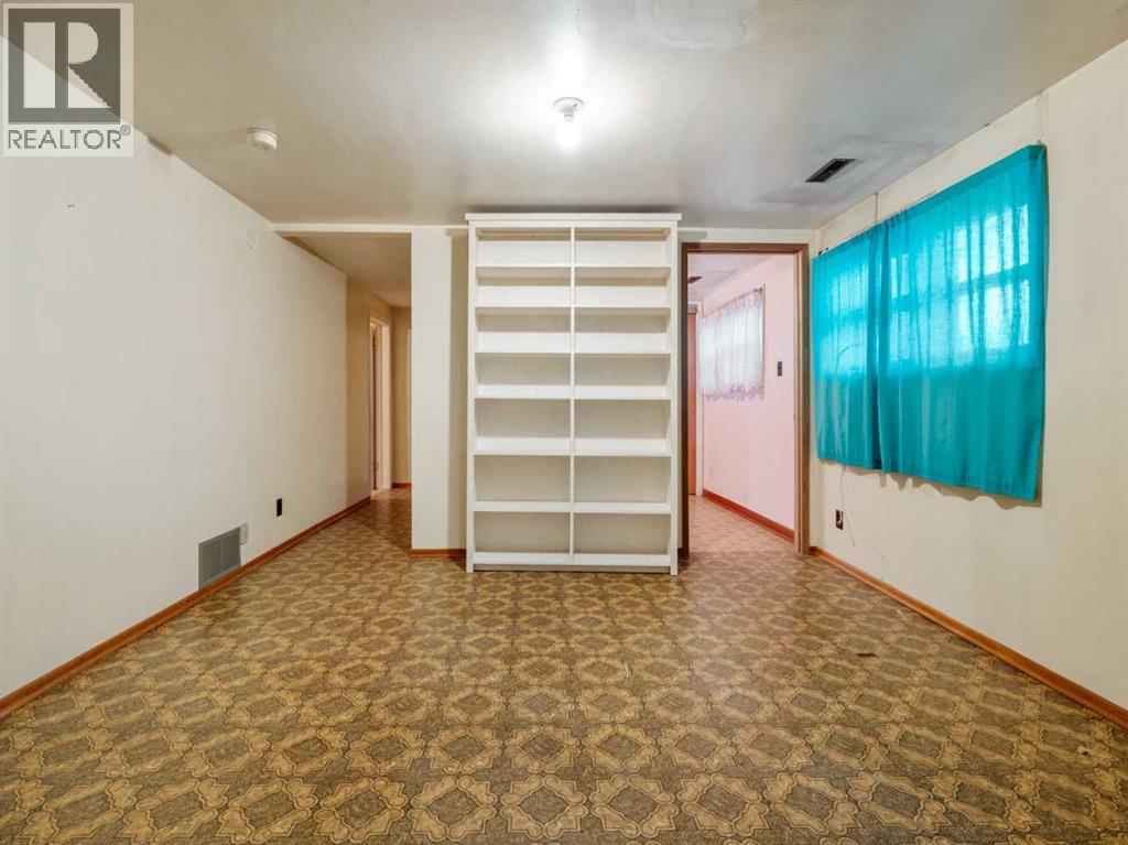 609 Stafford Drive, Lethbridge, Alberta  T2X 1W5 - Photo 36 - A2268639