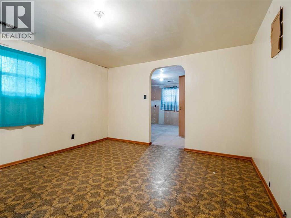 609 Stafford Drive, Lethbridge, Alberta  T2X 1W5 - Photo 40 - A2268639