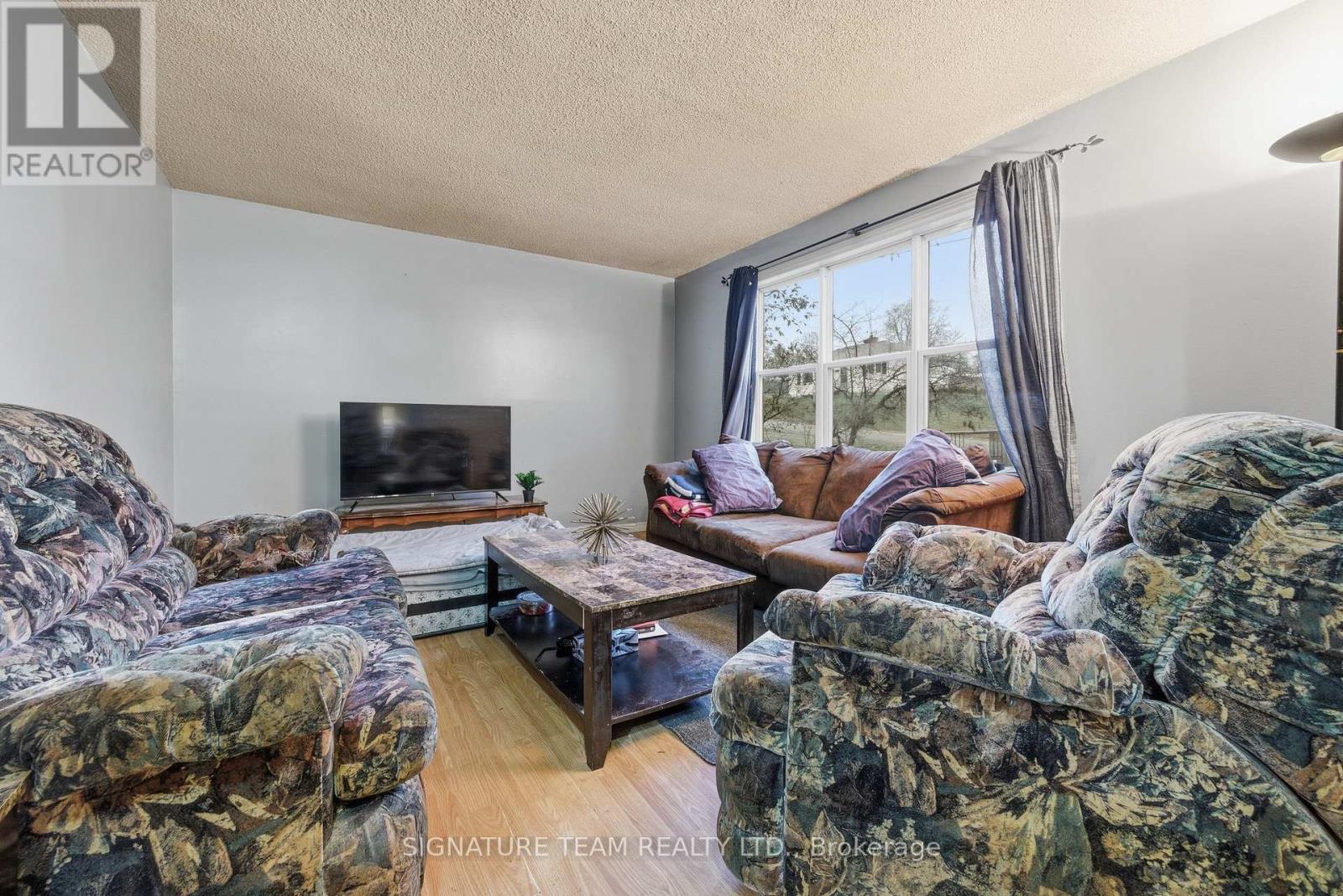 279 Jessie Street, Bonnechere Valley, Ontario K0J 1T0 - Photo 8 - X12526652